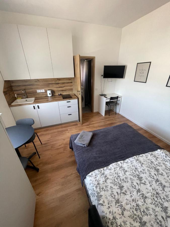 Airport Apartment 29 Self Check-In Free Parking VNO Eksteriør billede